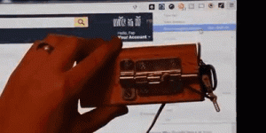 内涵美女gif动图：小姐姐，你的球好有弹性