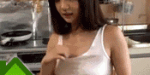 内涵美女gif动图：女人犯起花痴，无人敌！