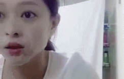 美女内涵gif动图：小姐姐这样的车模如何