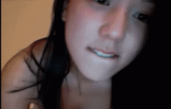 美女内涵gif动图：妹子走起来好Q弹的感觉