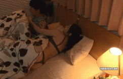 美女内涵动态图：妹子拼命练腰