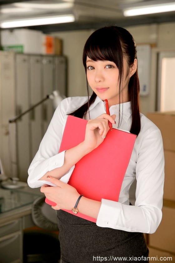 凤香奈芽( 凰かなめ)4月又一新作 车牌:300MIUM-070