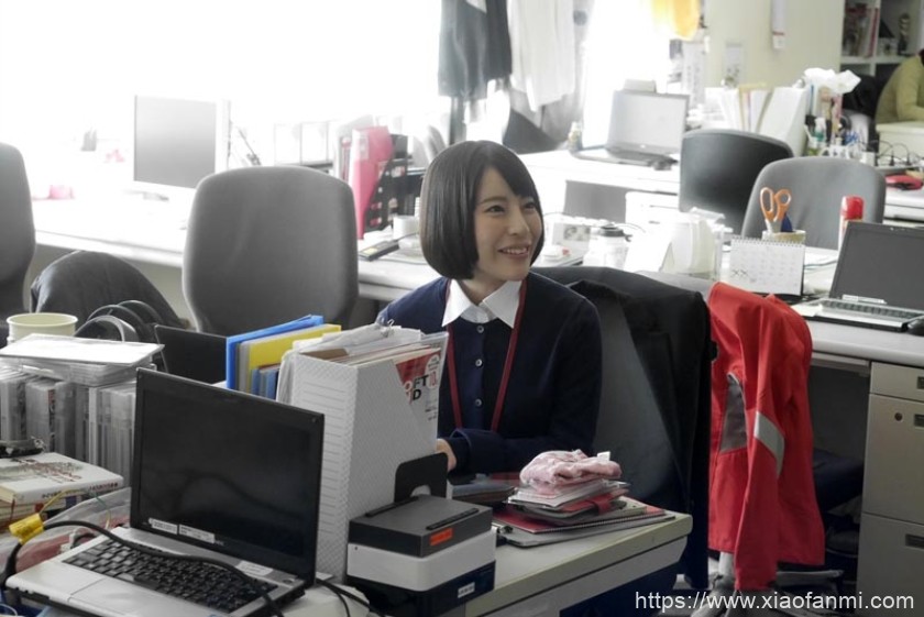 望月りさ(望月理沙) 车牌:SDMU-800