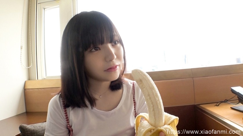 19岁 美容诊所接待员 车牌:200GANA-2104