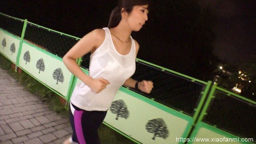 23岁 婚姻介绍所顾问 车牌:200GANA-1786