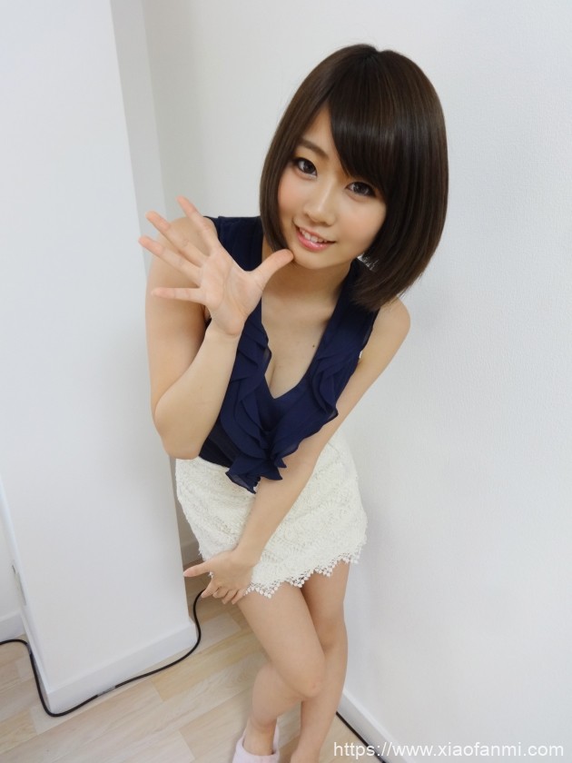 18岁女孩第一次拍摄 车牌:324SRTD-0001